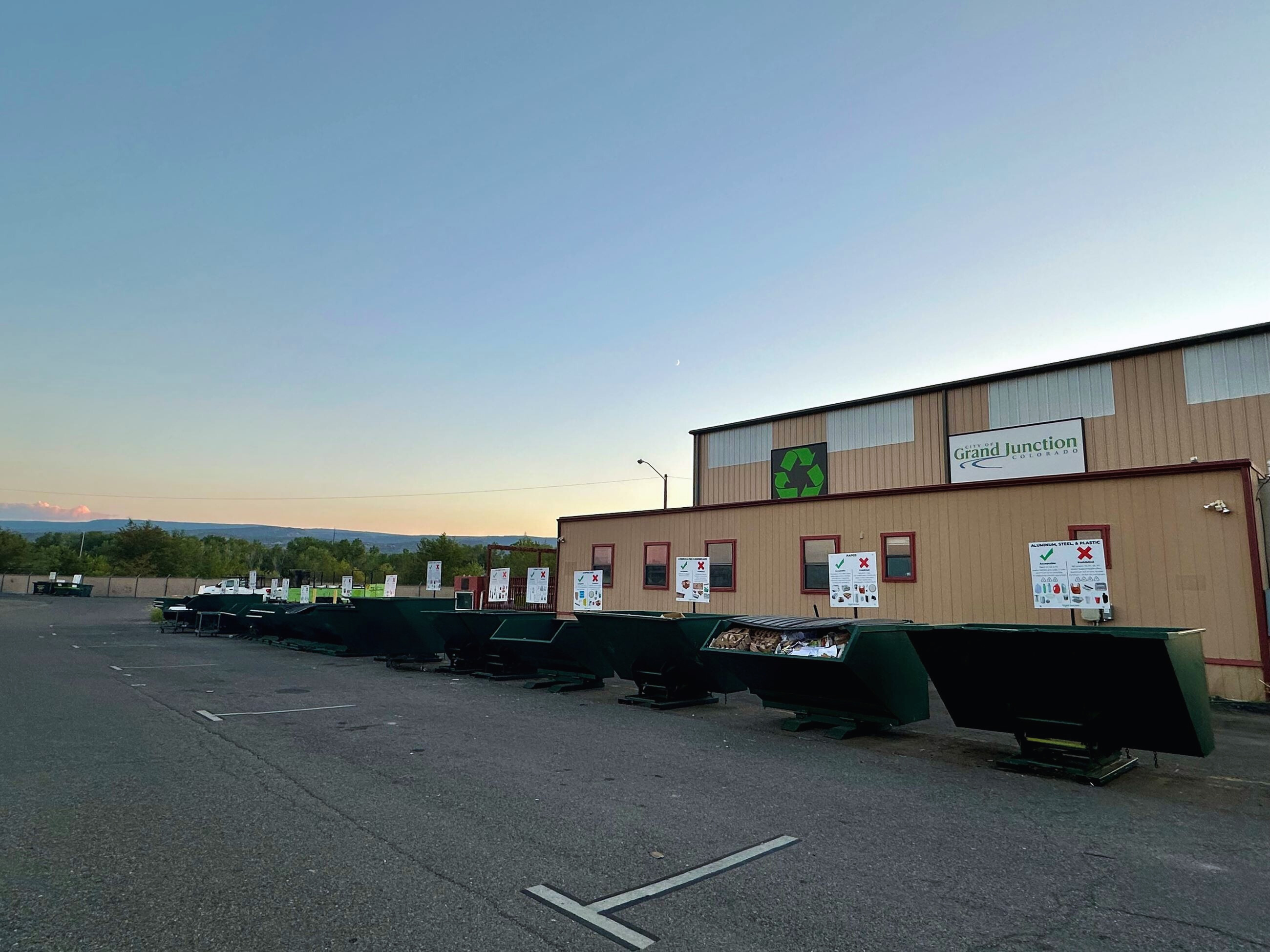 A picture showing the City of Grand Junction Recycling Drop Off location.
